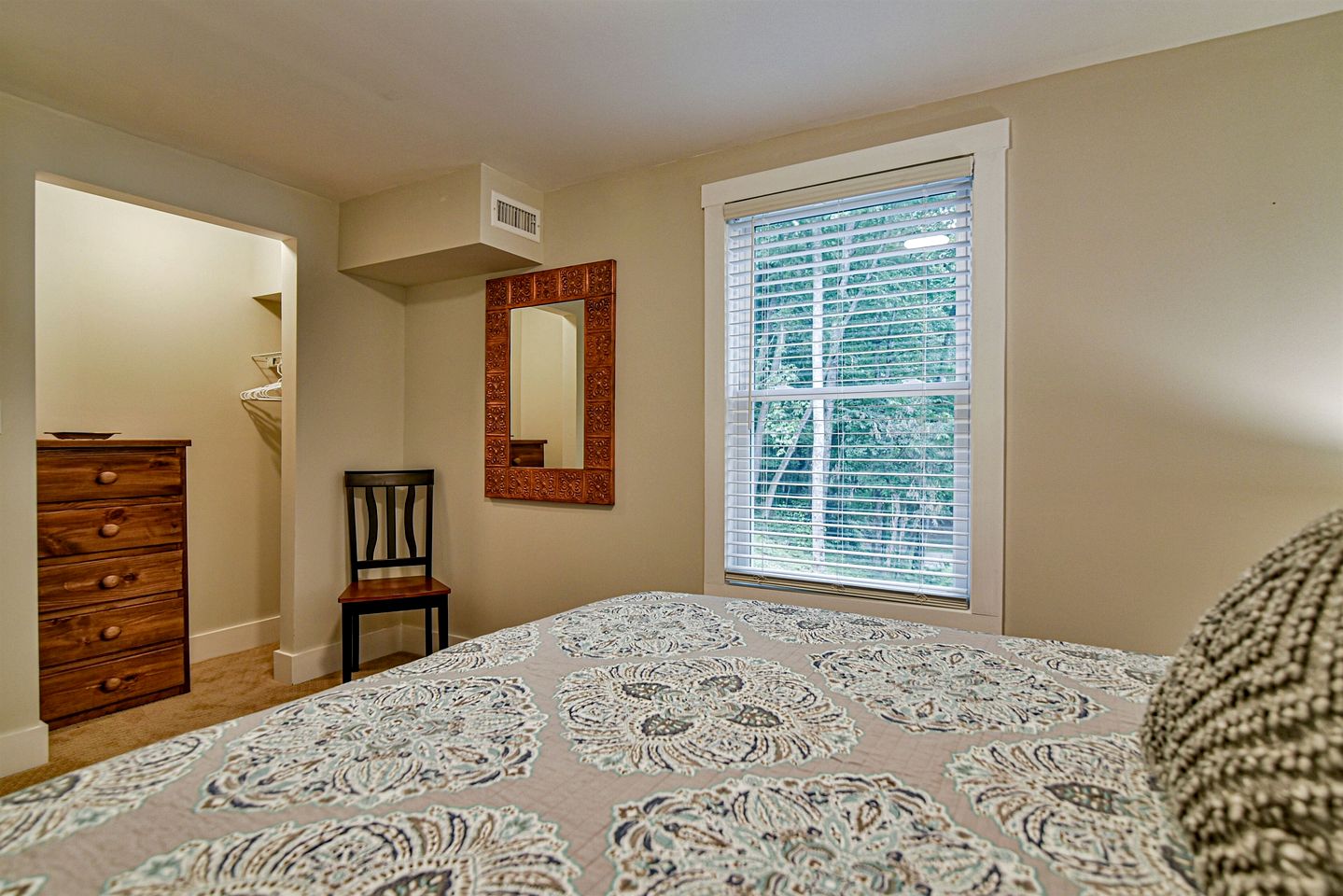 Renovated Bungalow with Panoramic Sunset Views near Black Mountain, NC