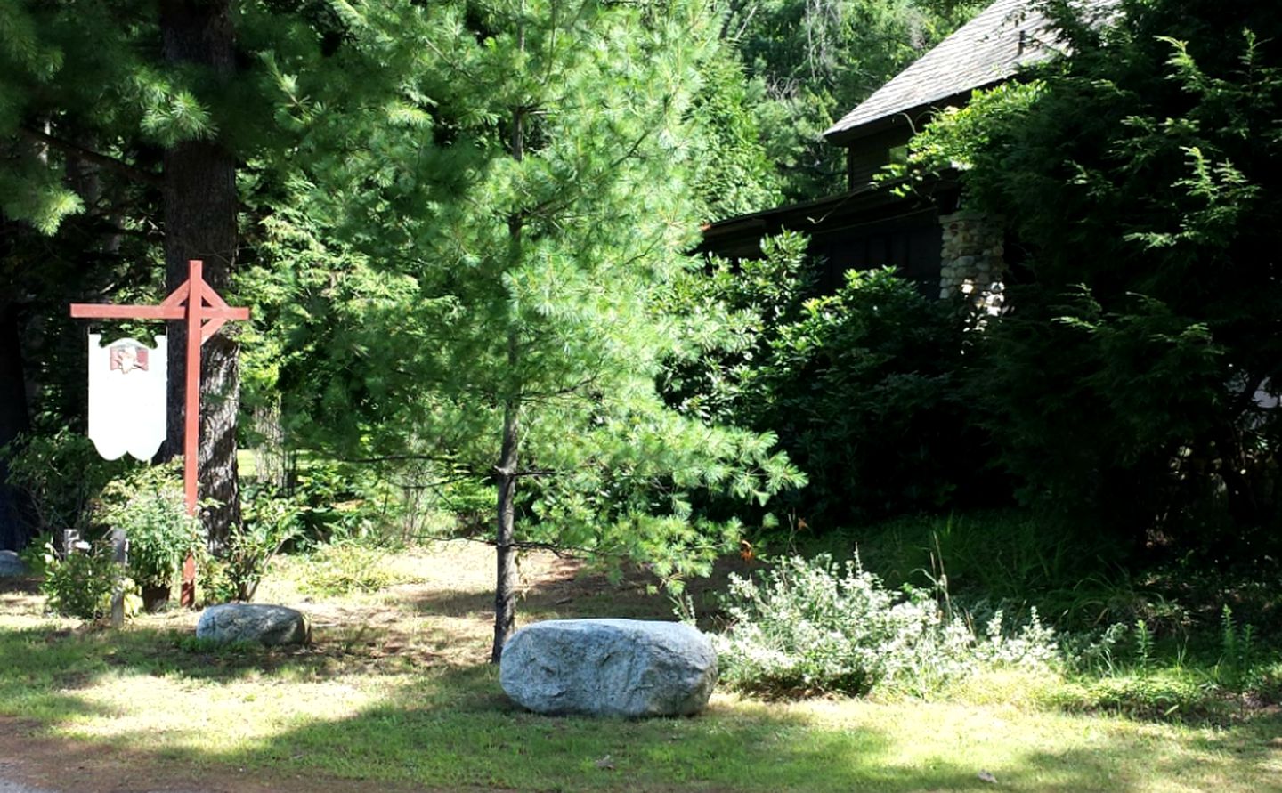 Romantic Suite Rental for Two with a Private Bathroom in Swanzey, New Hampshire