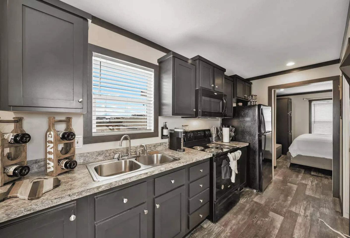 Rustic-Modern Tiny Home Retreat with Resort Amenities Near Fredericksburg, TX