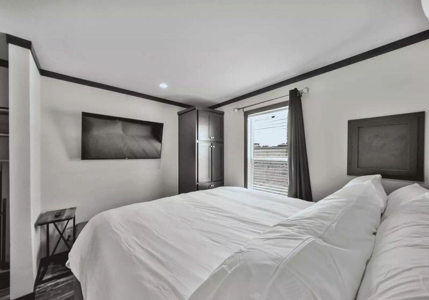 Rustic-Modern Tiny Home Retreat with Resort Amenities Near Fredericksburg, TX