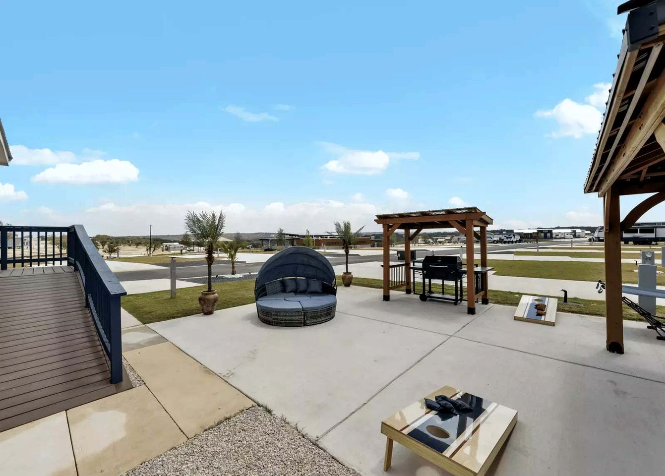 Rustic-Modern Tiny Home Retreat with Resort Amenities Near Fredericksburg, TX