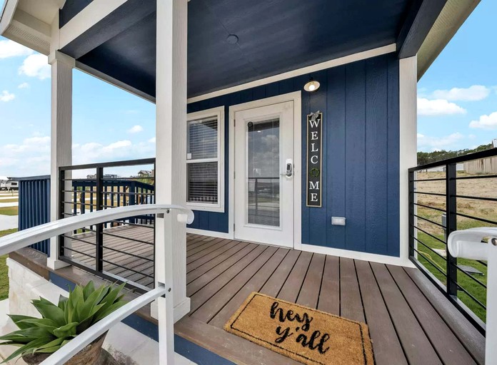 Rustic-Modern Tiny Home Retreat with Resort Amenities Near Fredericksburg, TX