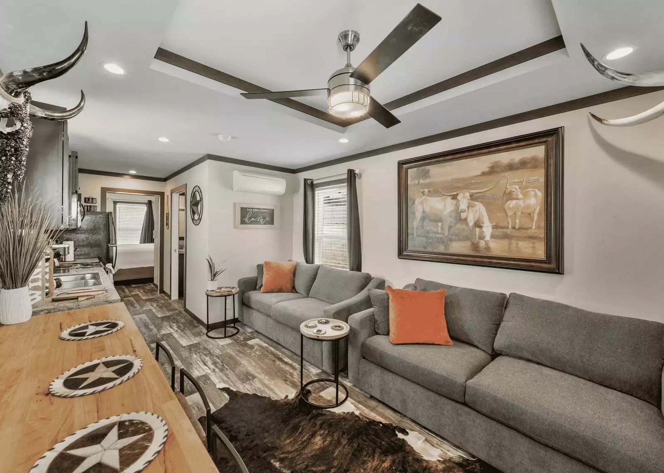 Rustic-Modern Tiny Home Retreat with Resort Amenities Near Fredericksburg, TX