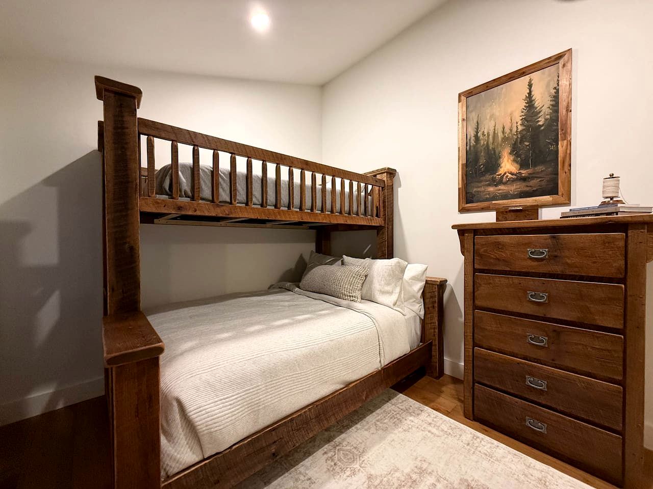 Mountain Luxury Meets Comfort with Private Hot Tub in Intervale, New Hampshire