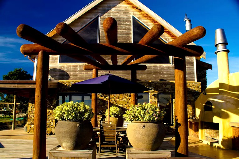 Nature Lodges (Cheviot, South Island, New Zealand)