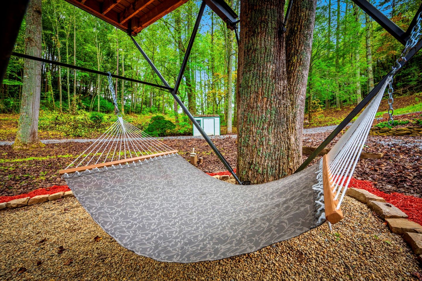 Beautiful Cabin with Fire Pit in Hayesville, North Carolina