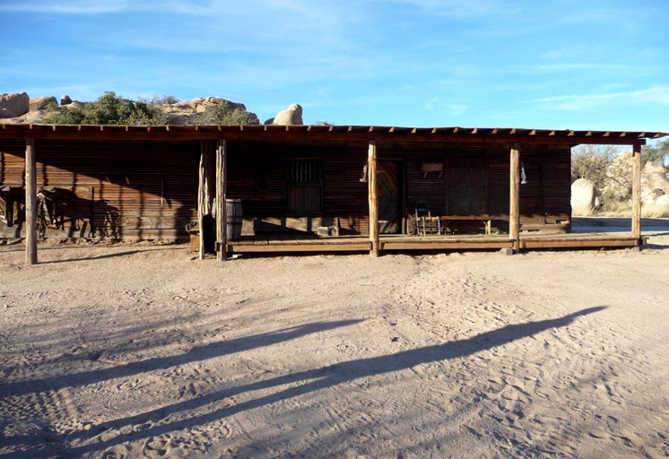 Cabins (Dragoon, Arizona, United States)