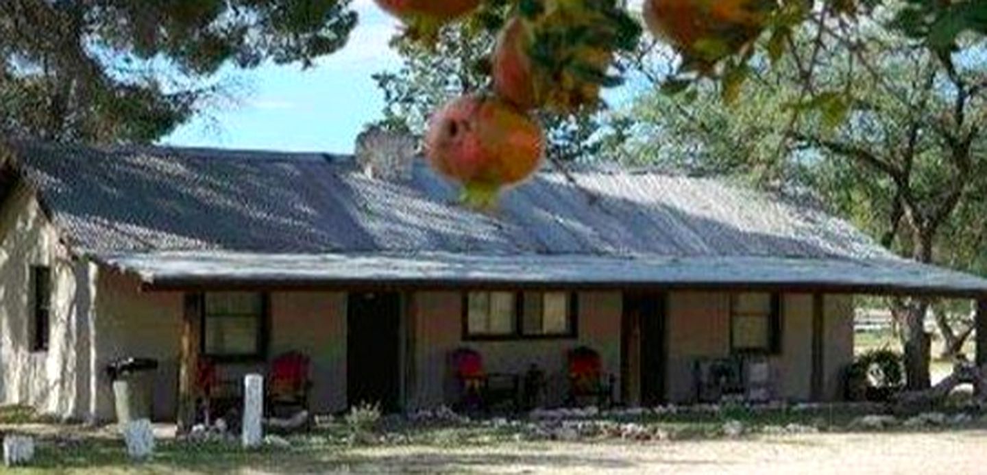 Bunkhouse Cabin for Groups on Horse Ranch near Tombstone, Arizona