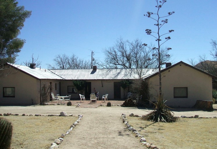 Cabins (Dragoon, Arizona, United States)