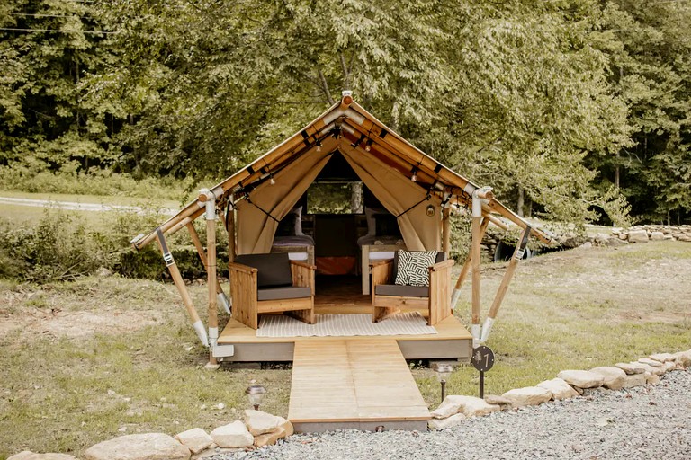Safari Tents (United States of America, Erwin, Tennessee)