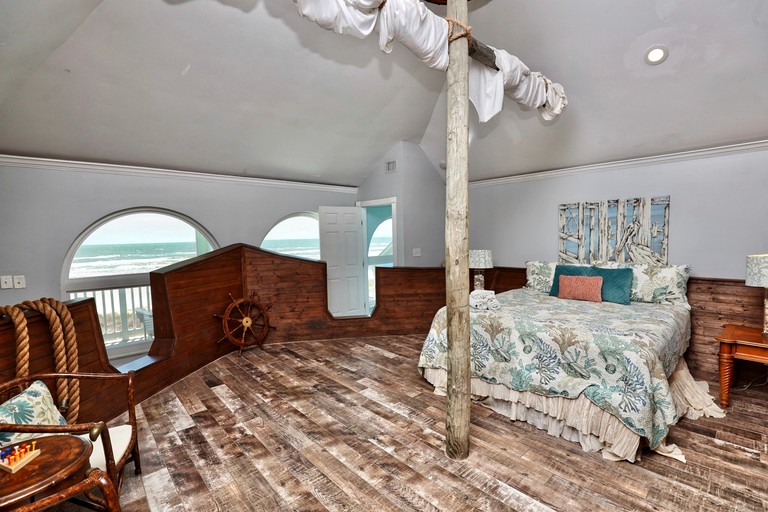 Beach Houses (United States of America, Galveston, Texas)