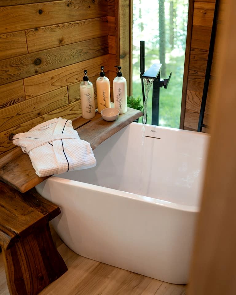 Cute Secluded Tiny House with Great Forest Vistas in Sylva, North Carolina