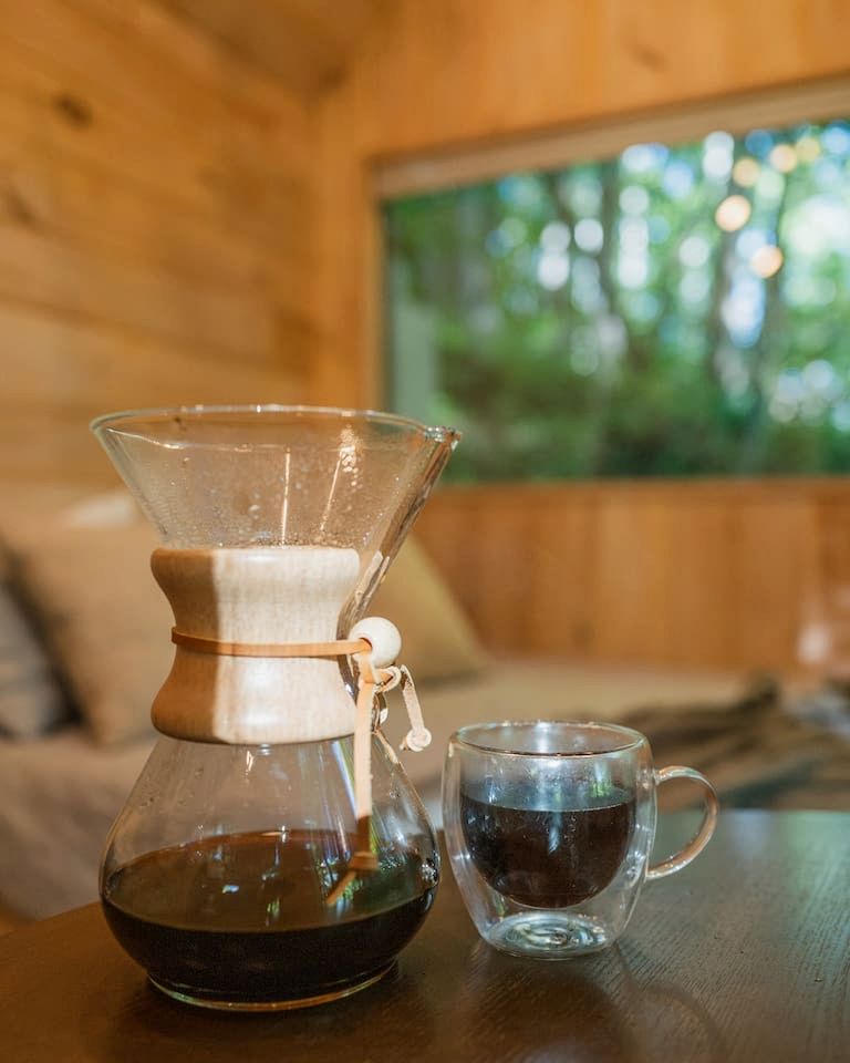 Cute Secluded Tiny House with Great Forest Vistas in Sylva, North Carolina