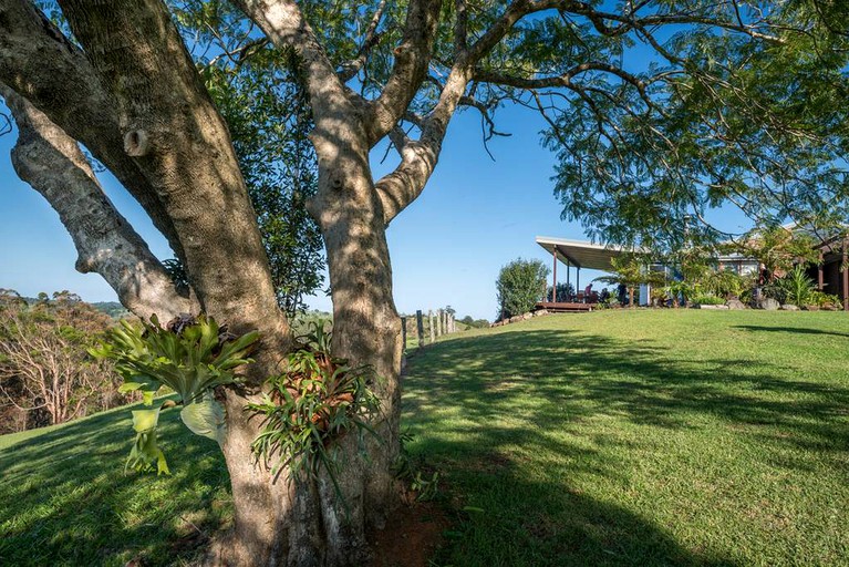 Cabins (Booroobin, Queensland, Australia)