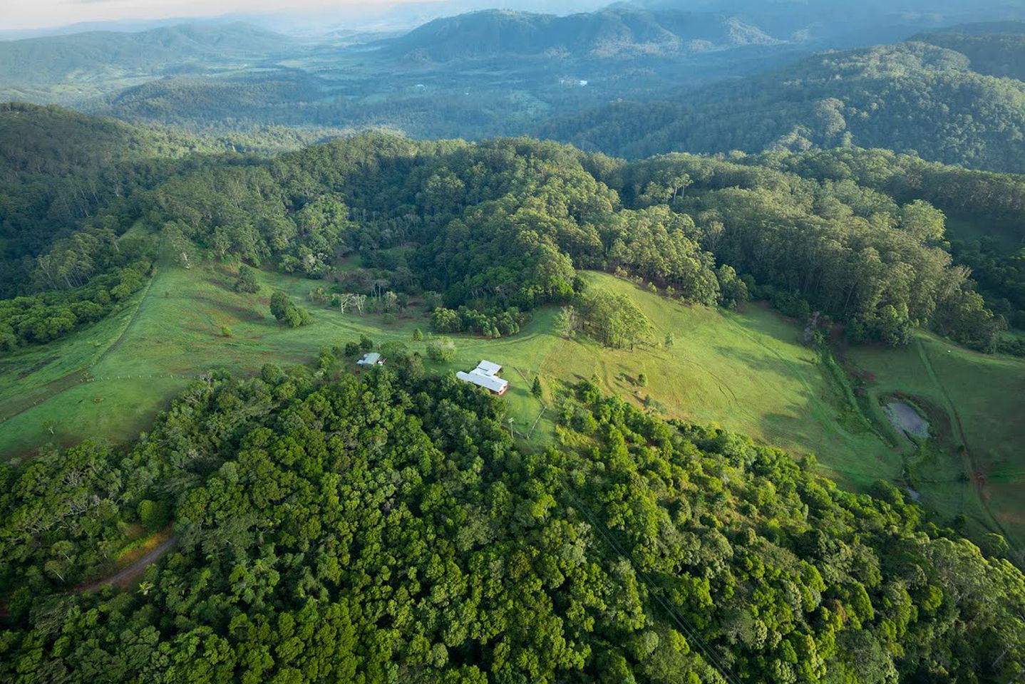 Unique Holiday Cabin on a Stunning Farm in the Sunshine Coast Hinterland of Queensland