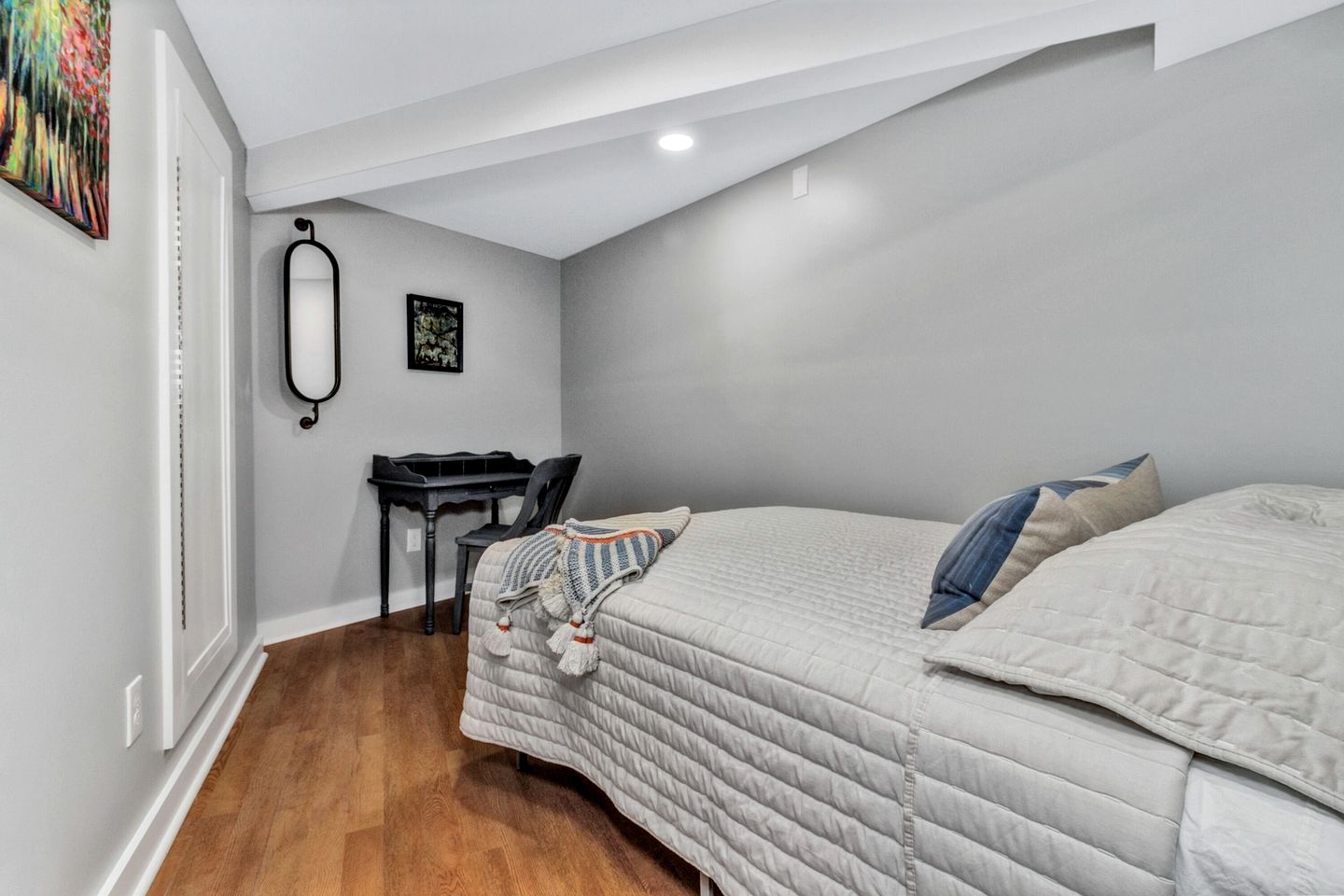 Unique Round Mountain Retreat with Firepit near Black Mountain, NC – Scenic Blue Ridge Getaway