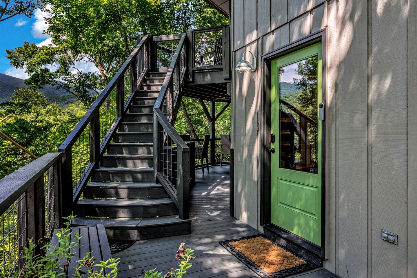 Unique Round Mountain Retreat with Firepit near Black Mountain, NC – Scenic Blue Ridge Getaway