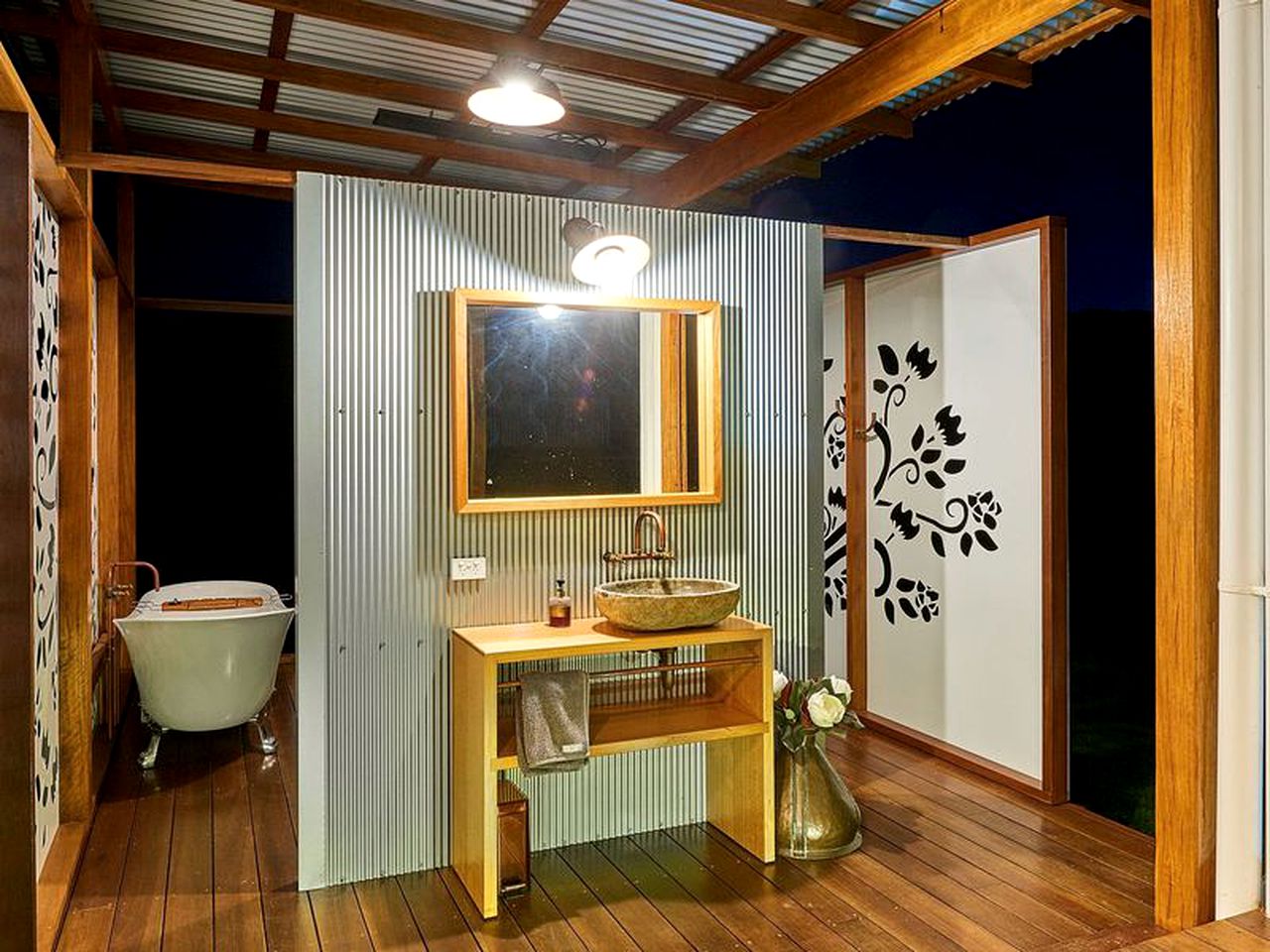 Luxury Cottage Nestled in the Byron Bay Hinterland of New South Wales