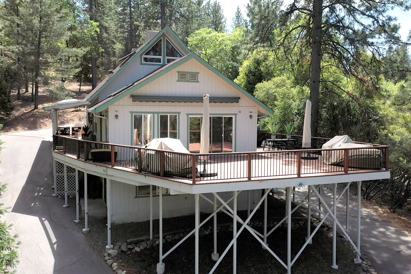 Relaxing Cabin Perfect for All the Family in Groveland, California
