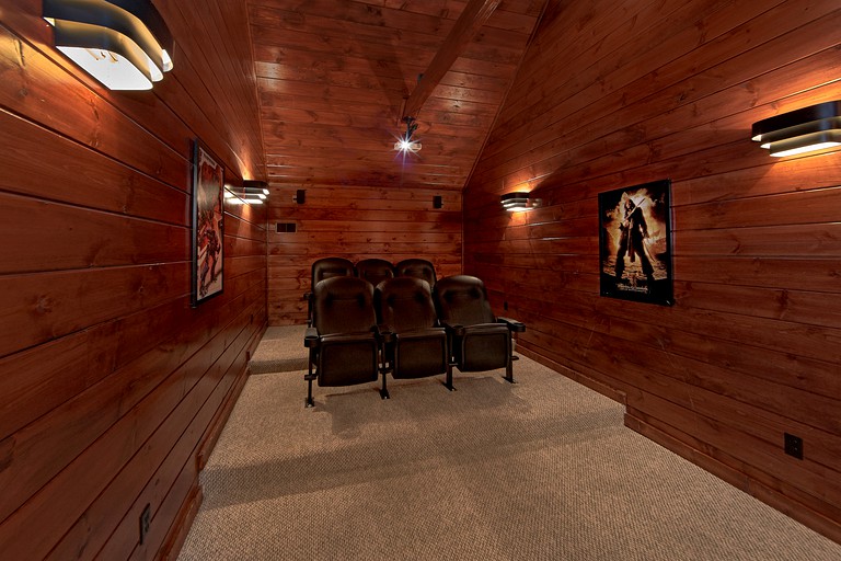 -- (United States, Gatlinburg, Tennessee)