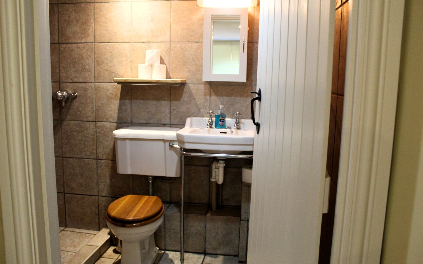 Charming Barn Conversion with Rustic Charm near Pen y Fan in Brecon Beacons, Wales