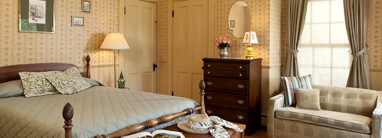 Nature Lodges (Waterford, Maine, United States)