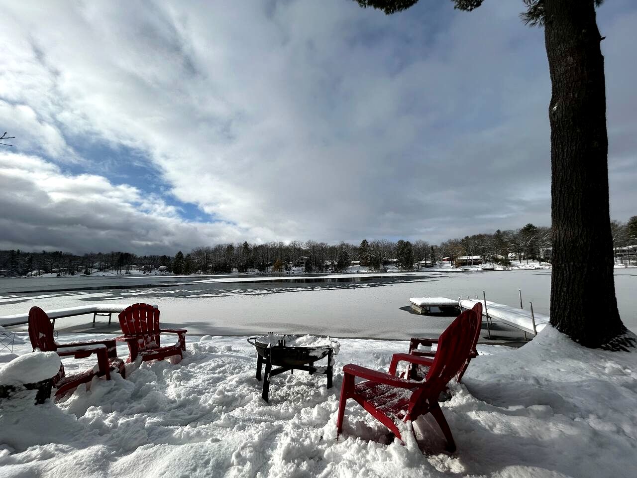 Charming Lakefront Cabin with Hot Tub and Beach Access near Traverse City, Michigan