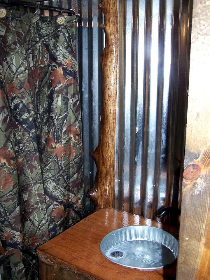 Secluded Watertree Tiny House near Old Hickory Lake – Private Deck, Trails & Breakfast