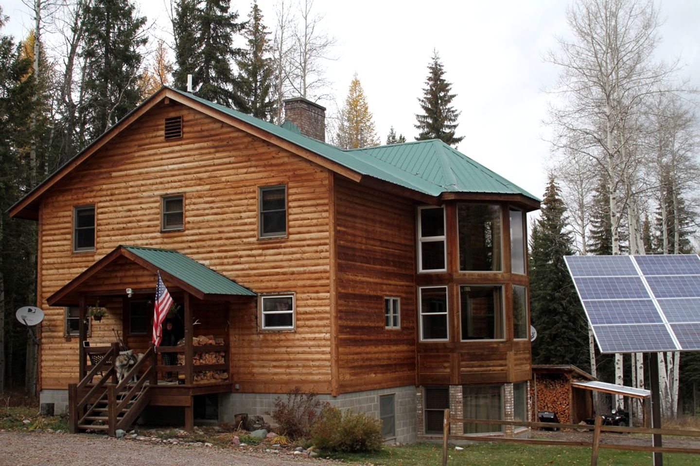 Eco-Friendly Room Rental Perfect for Couples in Polebridge, Montana