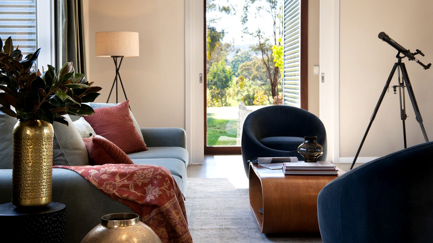 Amazing Villa with Swimming Pool and Lake Access in Hepburn, Victoria