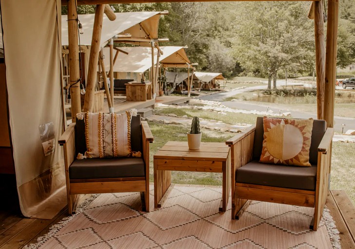 Safari Tents (United States of America, Erwin, Tennessee)