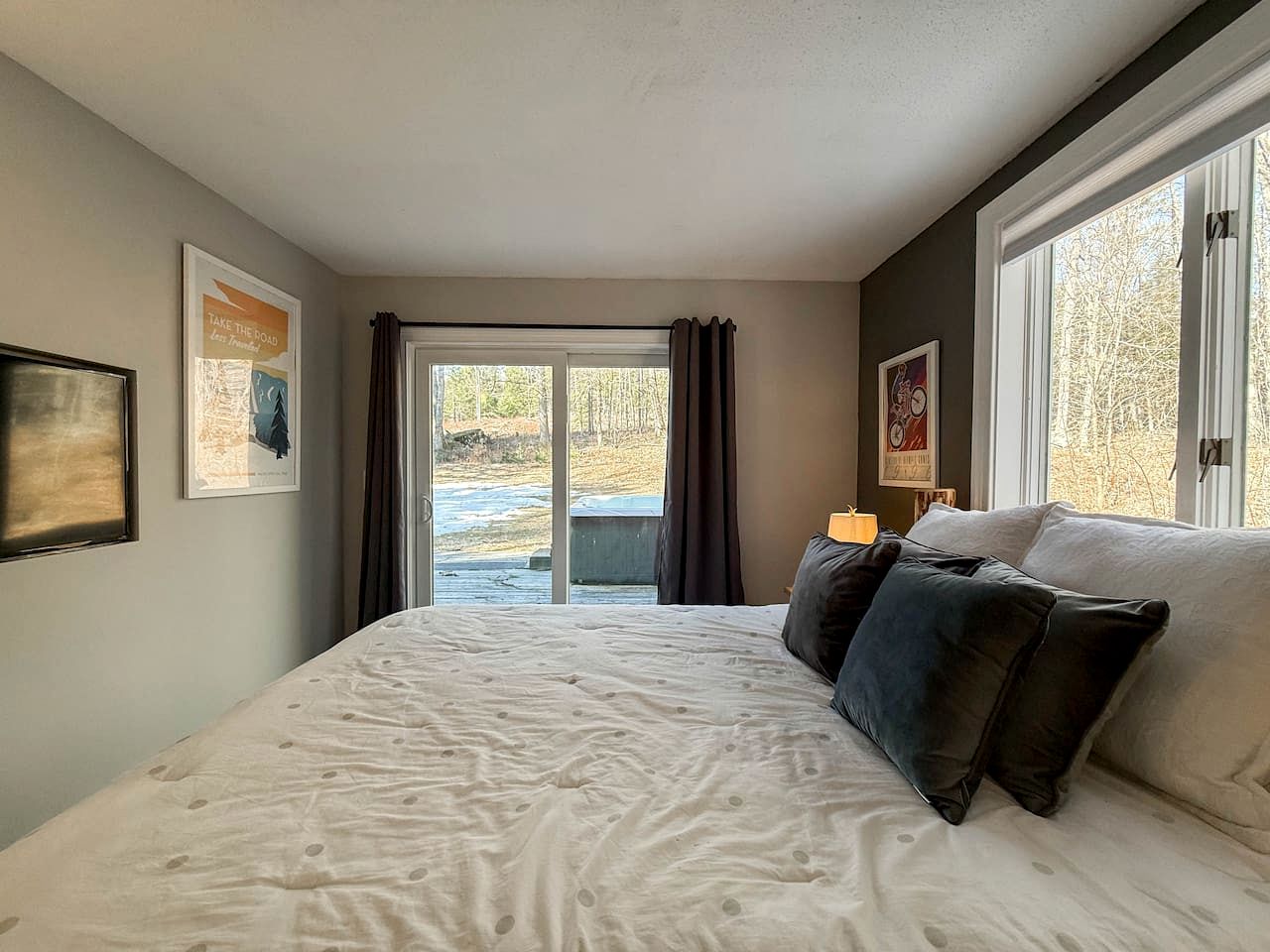 Tranquil and Secluded Cabin with Hot Tub in North Conway, near White Mountain National Forest, NH