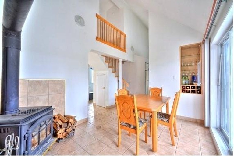 Cottage Rental close to Gatineau National Park, Canada