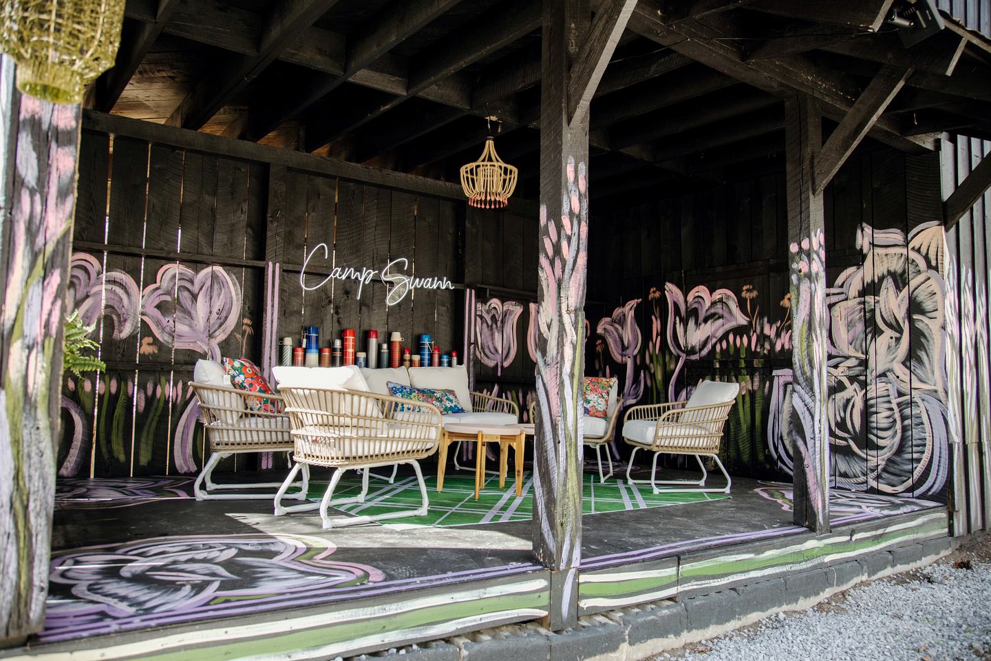 The Wilderness Glam Cabin in Tracy City, TN