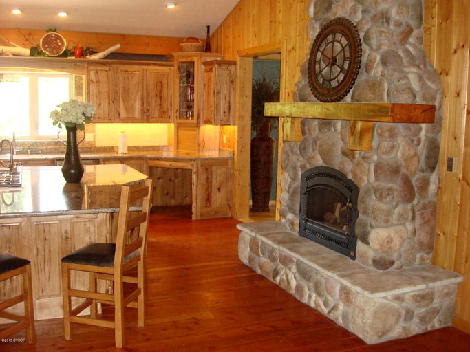 Nature Lodges (Darby, Montana, United States)