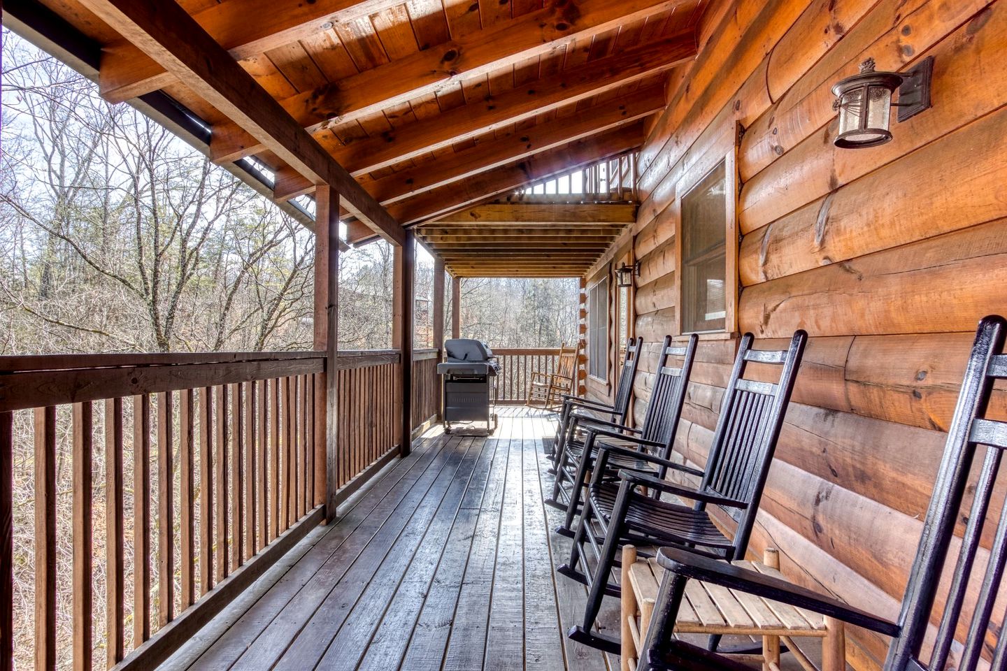 Rustic Elegance Meets Luxury in this Glamping Rental in Sevierville, Tennessee