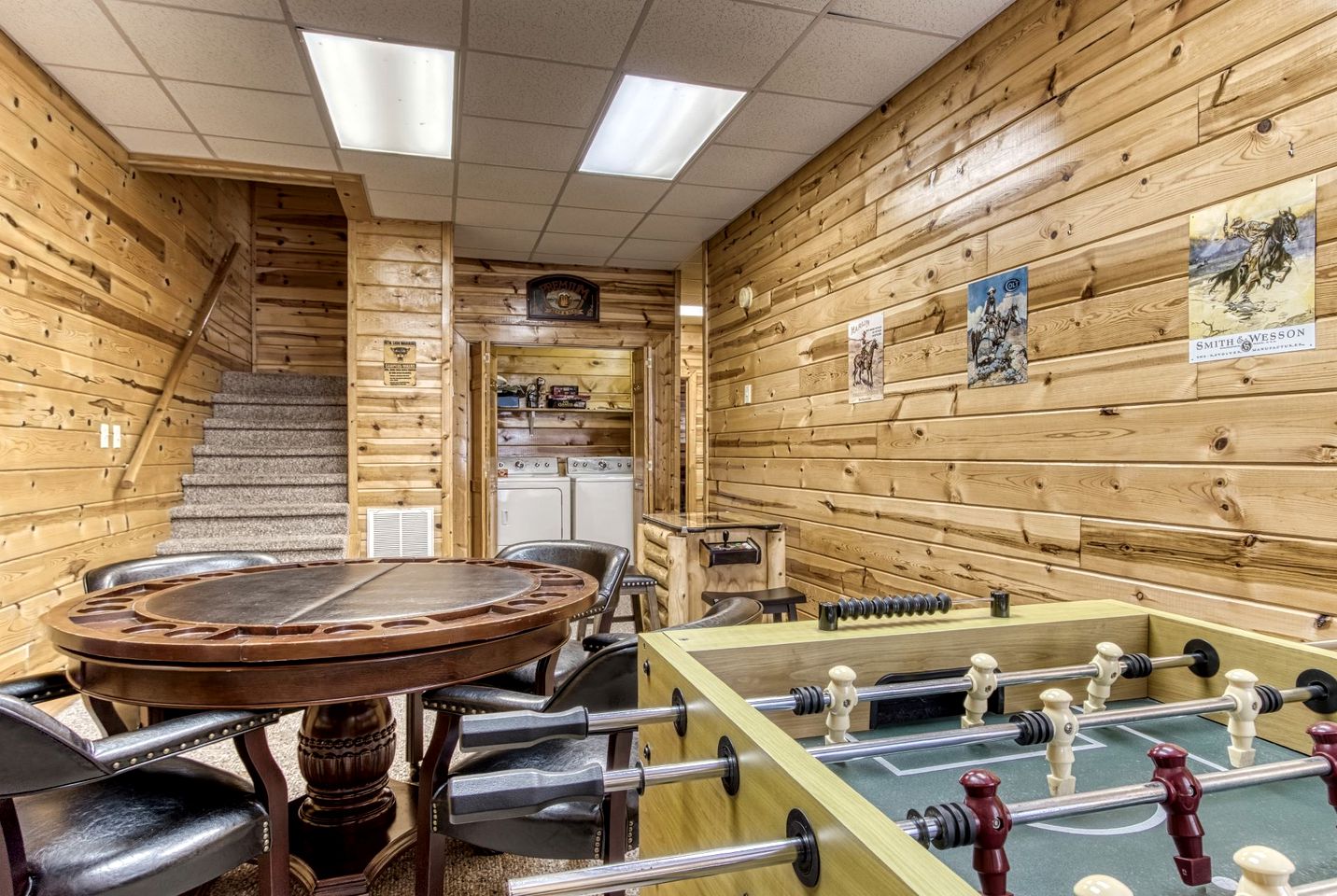 Rustic Elegance Meets Luxury in this Glamping Rental in Sevierville, Tennessee