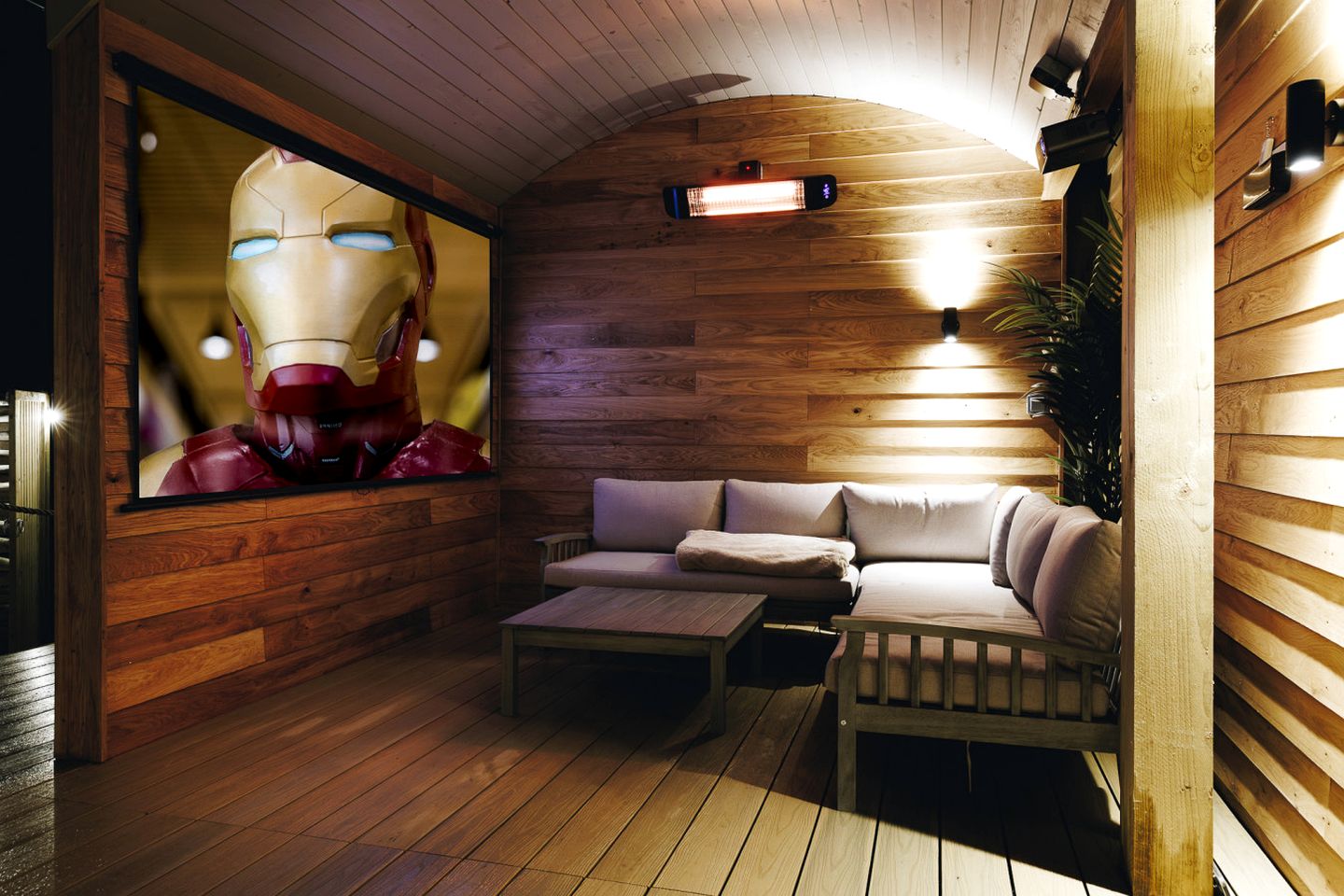 Secluded Luxury Lodge with Hot Tub, Sauna & Outdoor Cinema, Peaceful Retreat Near Binsted, England