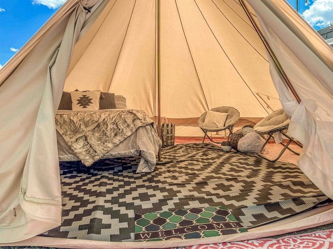 Bell Tents (United States of America, Irwin, Idaho)