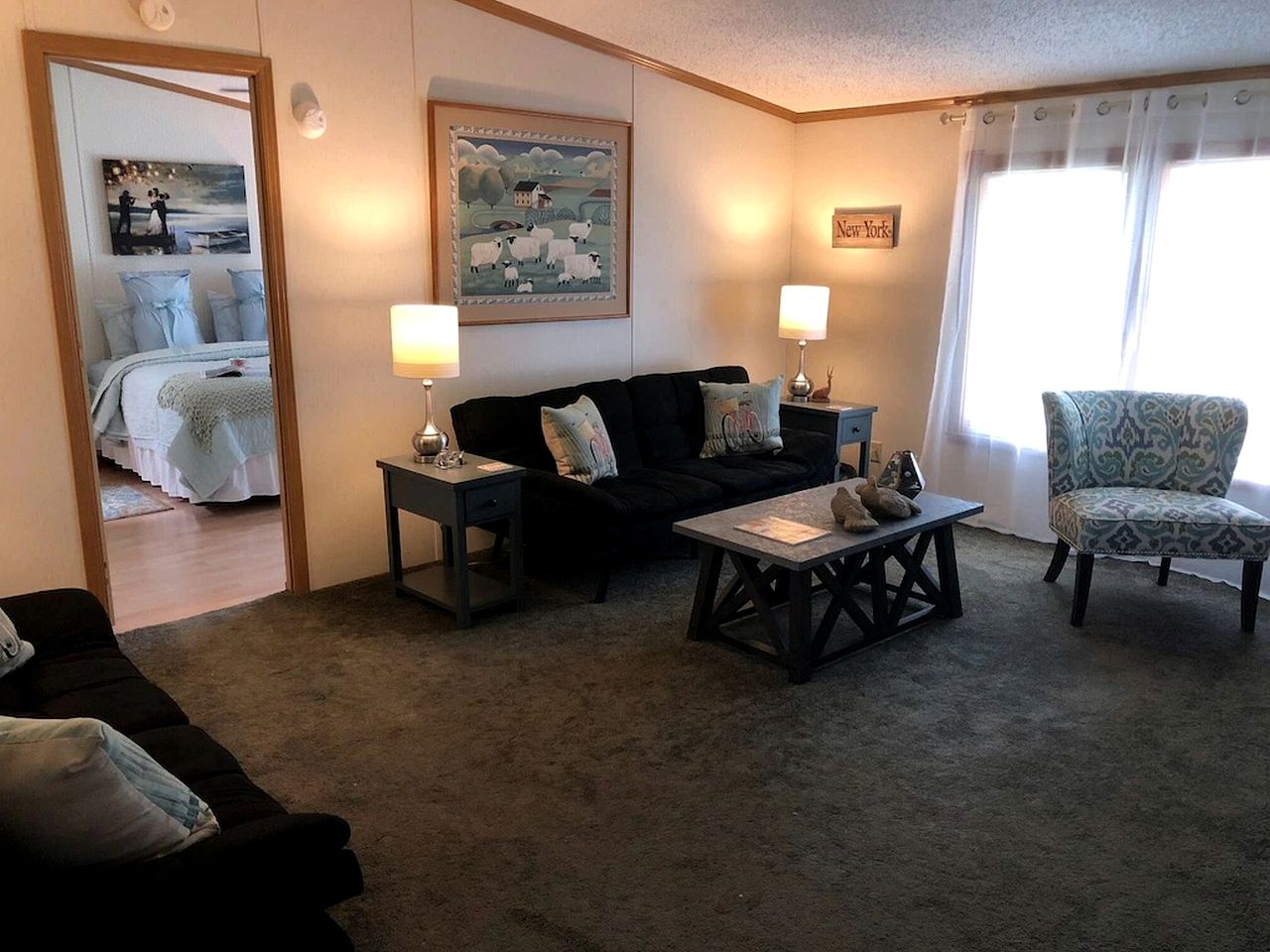 Wine Country Cottage Overlooking the Lake in Starkey, New York