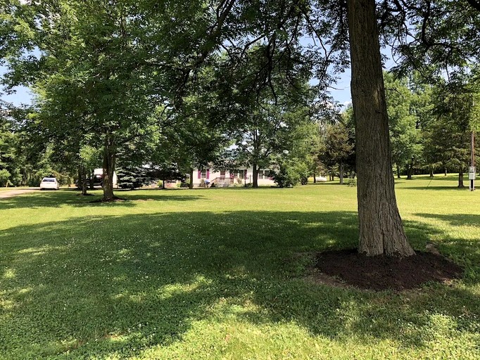 Cottages (United States of America, Starkey, New York)