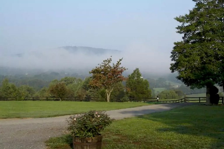 Cabins (Gordonsville, Virginia, United States)