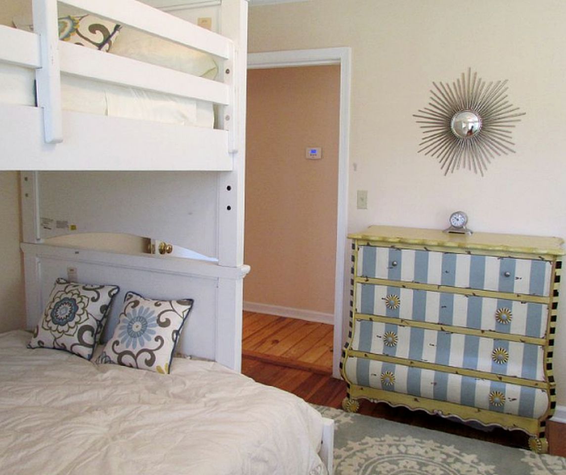 Classic Cottage Rental on Huge Horse and Cattle Farm near Charlottesville