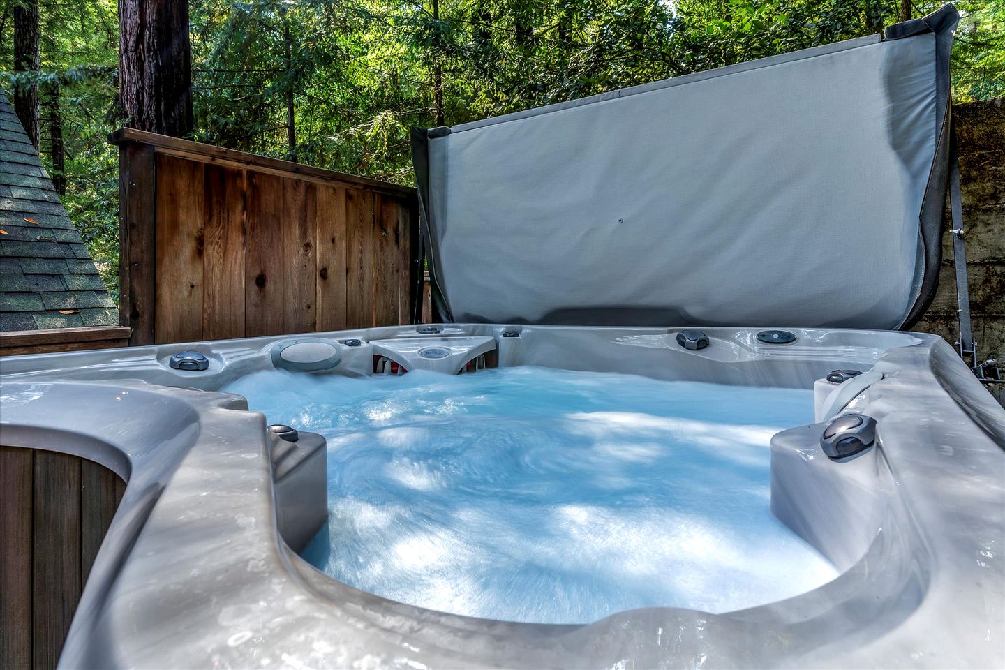 Luxury Glamping in Wooden Chalet near Rio Nido, California