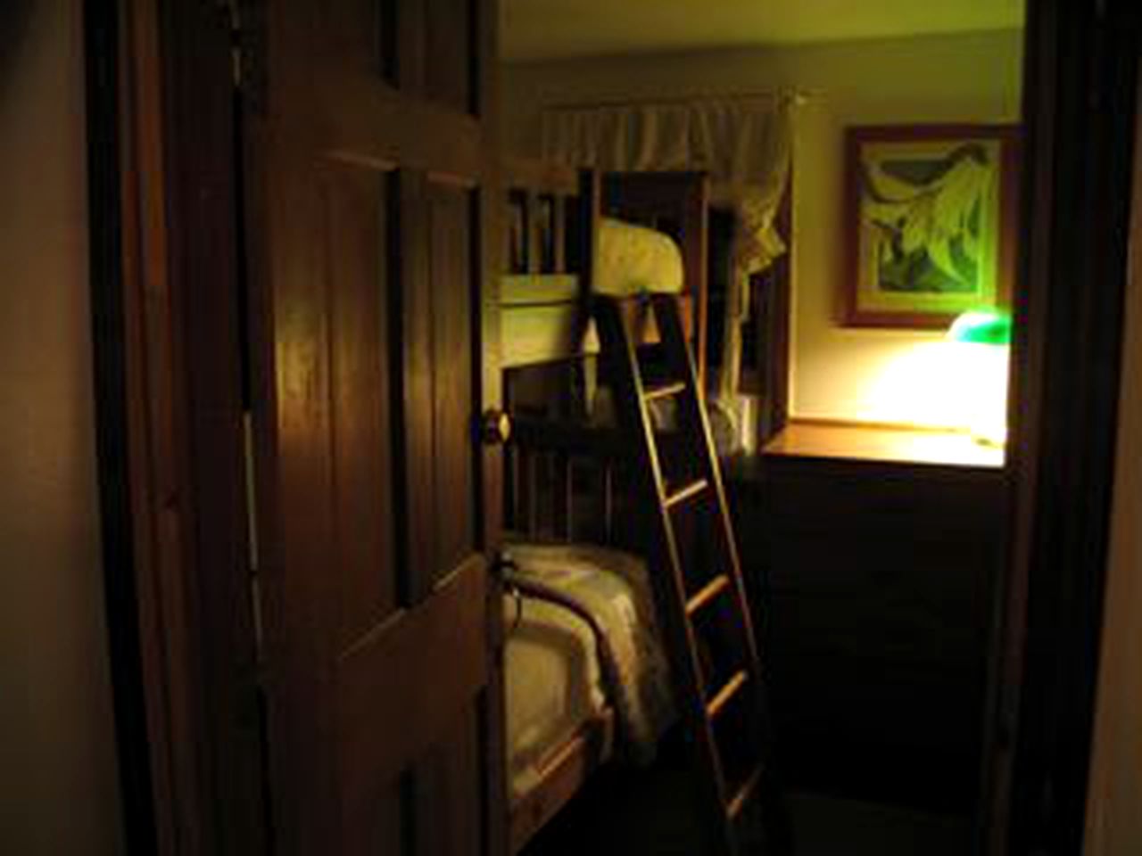 Family-Friendly Cottage Rental near Sugarbush Ski Area in Northfield, Vermont