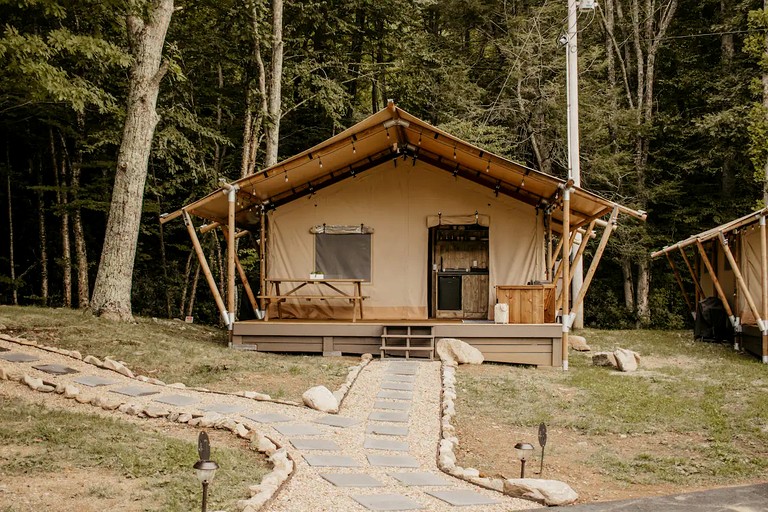 Fantastic Safari Tent in Erwin, Tennessee