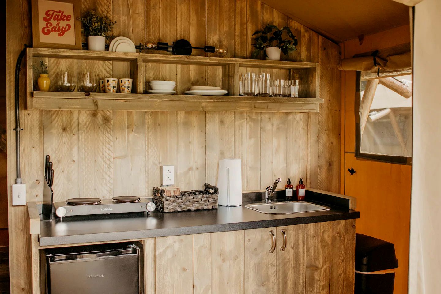 Fantastic Safari Tent in Erwin, Tennessee