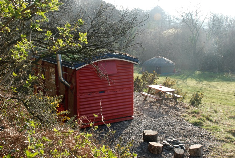 Cabooses (Ceredigion, Wales, United Kingdom)