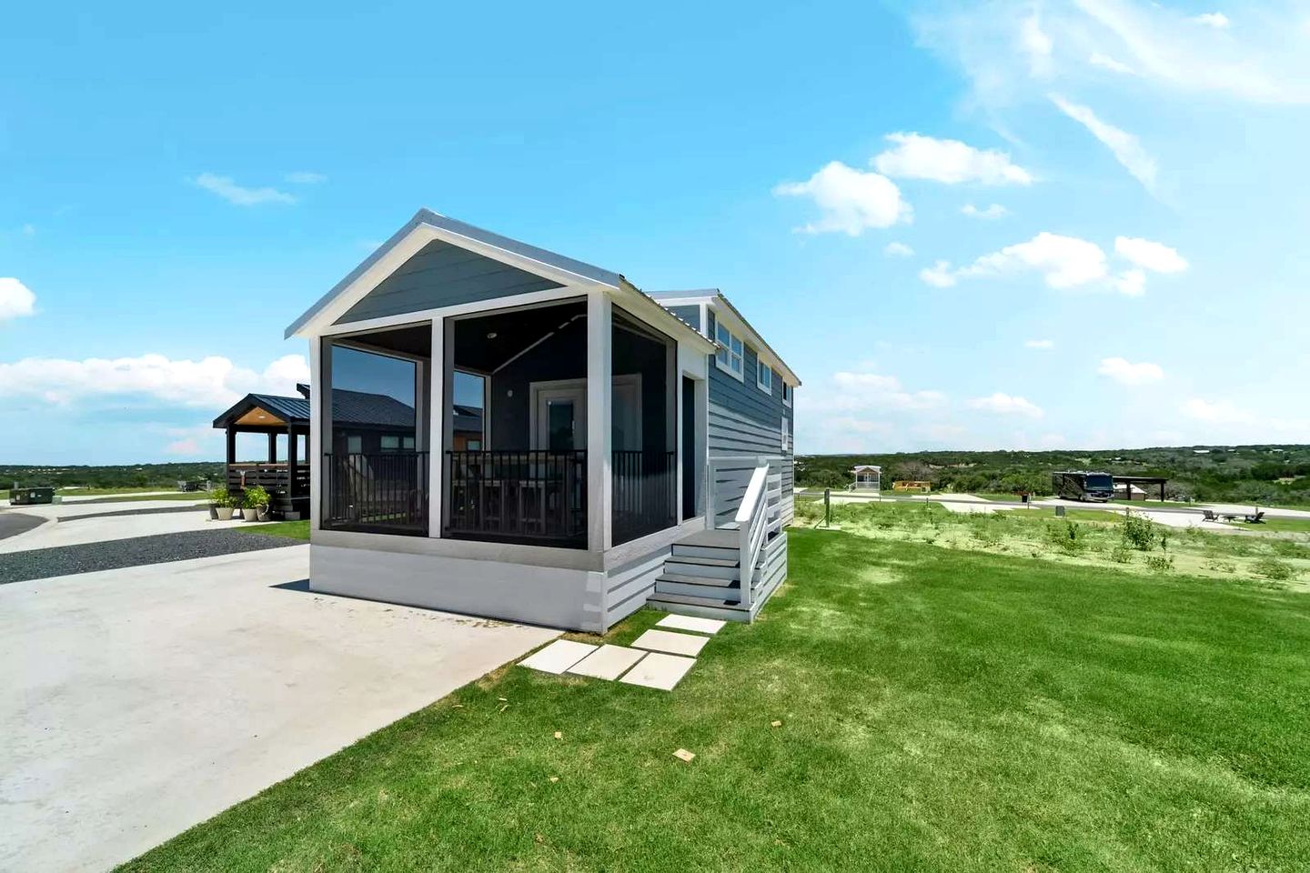 Scenic Tiny Home Retreat with Resort Amenities Near Fredericksburg, TX