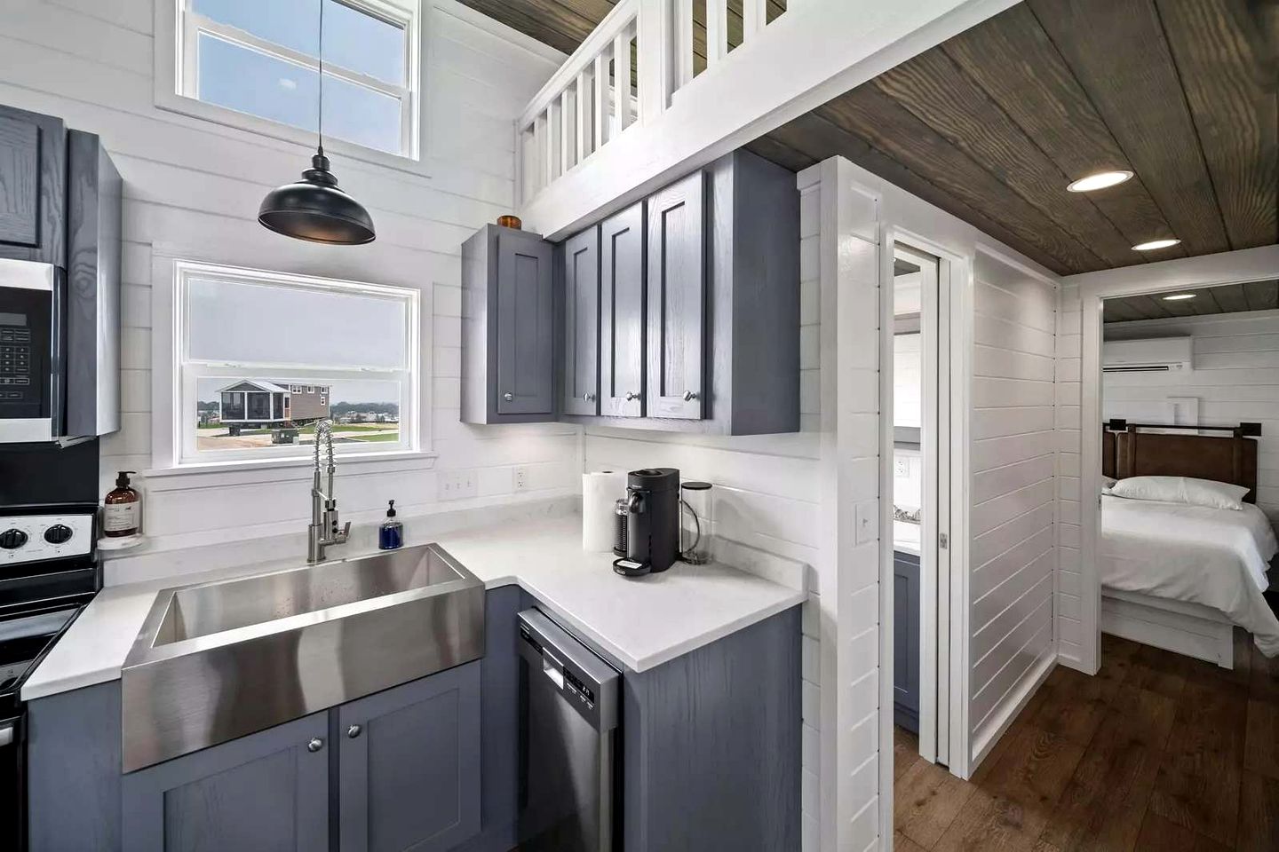 Scenic Tiny Home Retreat with Resort Amenities Near Fredericksburg, TX
